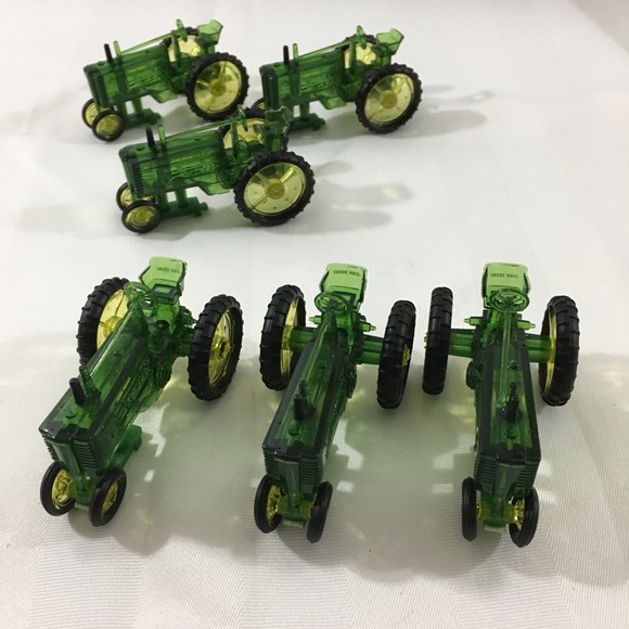 John Deere light covers 6 total fit over Christmas lights - Picture 4 of 4